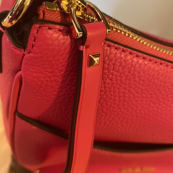 NWT MIchael Kors Dover Large Half Moon Shoulder Bag Hobo Electric Pink Leather - Picture 11 of 16